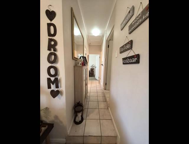 3 BEDROOM HOUSE FOR SALE IN FRAAIUITSIG